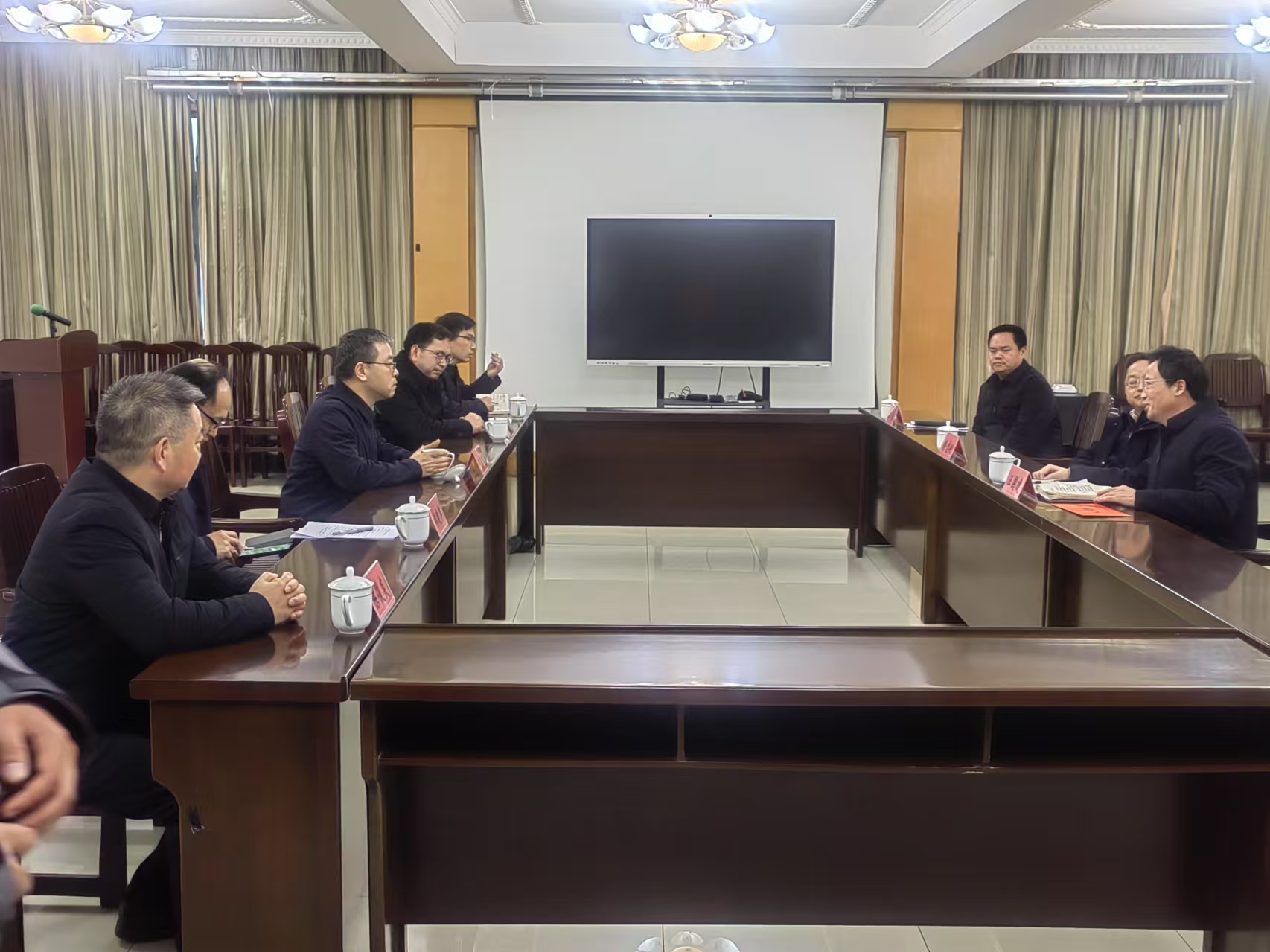 20250110何淳寬慰問汪國建 (5).jpg